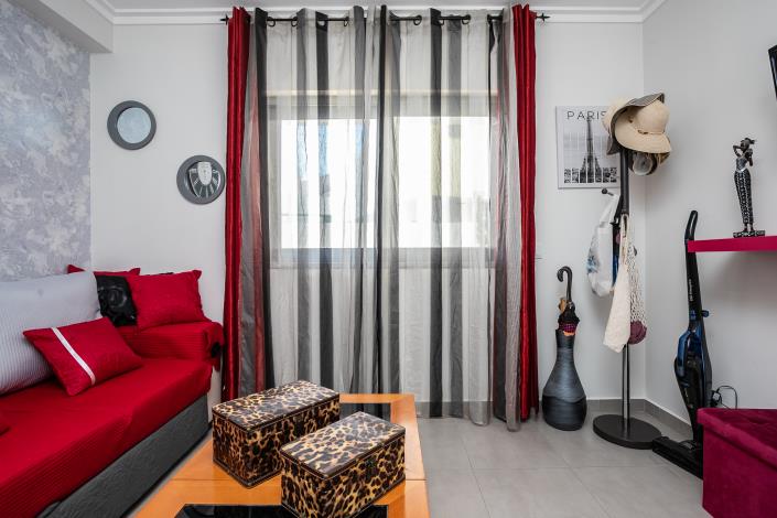 Image No.19-4 Bed Semi-Detached for sale