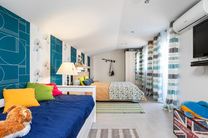 Image No.27-4 Bed Semi-Detached for sale