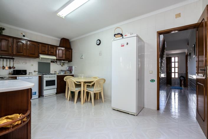 Image No.10-Jumelé de 3 chambres à vendre à Manta Rota