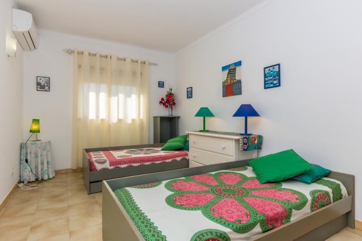 Image No.15-2 Bed Apartment for sale