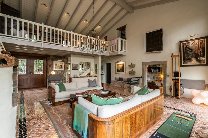 Image No.5-4 Bed Villa / Detached for sale