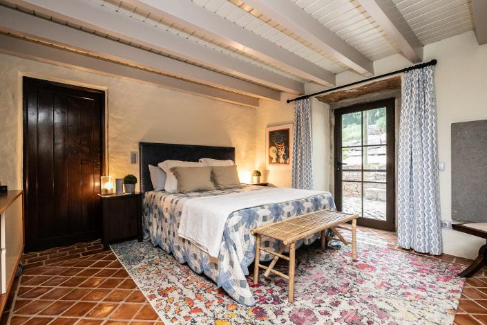 Image No.11-4 Bed Villa / Detached for sale