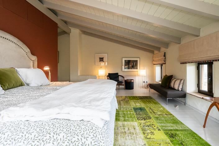 Image No.20-4 Bed Villa / Detached for sale