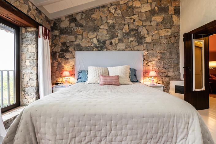 Image No.36-4 Bed Villa / Detached for sale