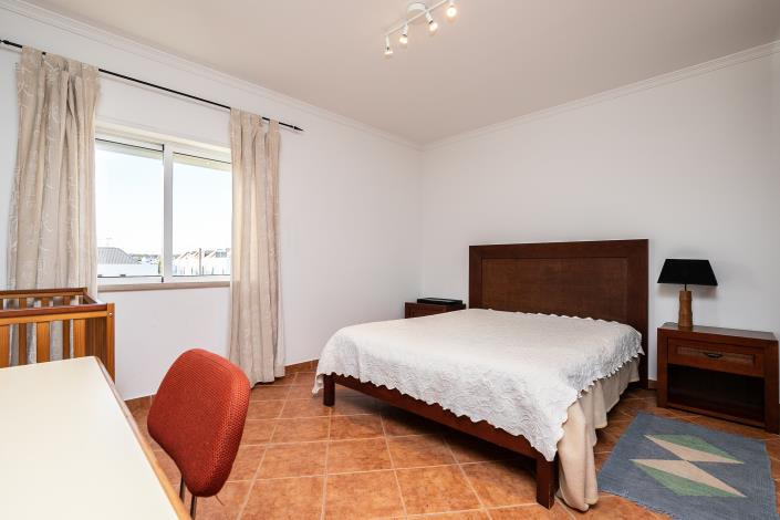 Image No.18-1 Bed Apartment for sale