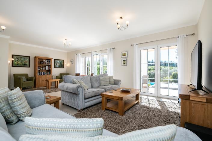 Image No.9-4 Bed Villa / Detached for sale