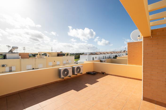 Image No.15-Jumelé de 3 chambres à vendre à Manta Rota