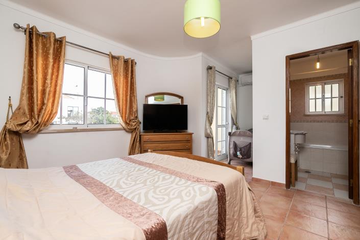 Image No.21-Jumelé de 3 chambres à vendre à Manta Rota