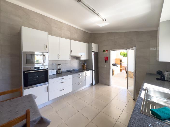 Image No.9-5 Bed House/Villa for sale