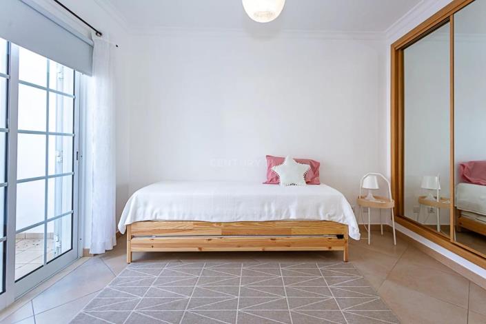 Image No.14-Jumelé de 3 chambres à vendre à Manta Rota