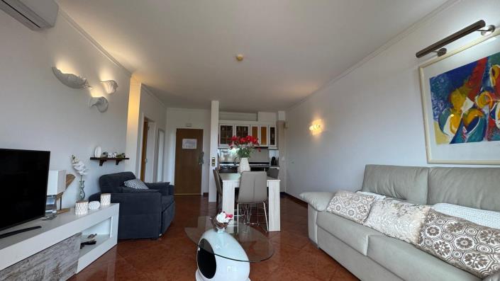 Image No.10-1 Bed Apartment for sale