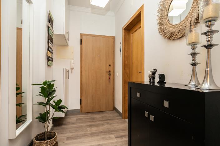 Image No.13-1 Bed Apartment for sale