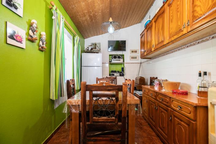 Image No.16-2 Bed Cottage for sale