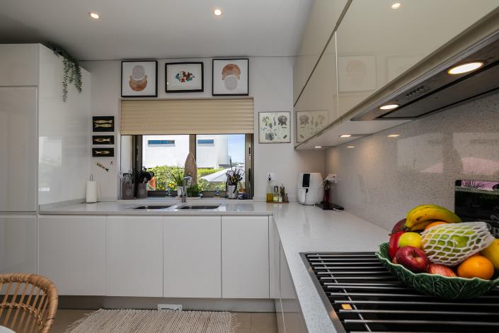 Image No.14-3 Bed Semi-Detached for sale