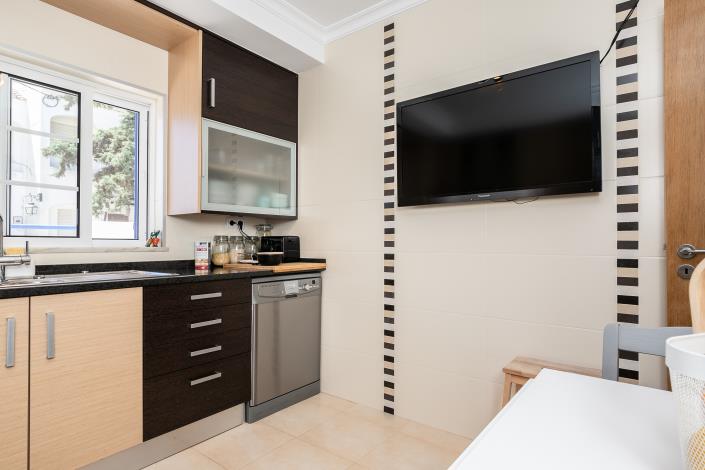 Image No.15-4 Bed Semi-Detached for sale