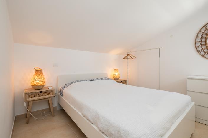 Image No.21-4 Bed Semi-Detached for sale