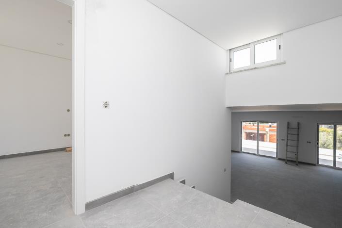 Image No.6-3 Bed Townhouse for sale