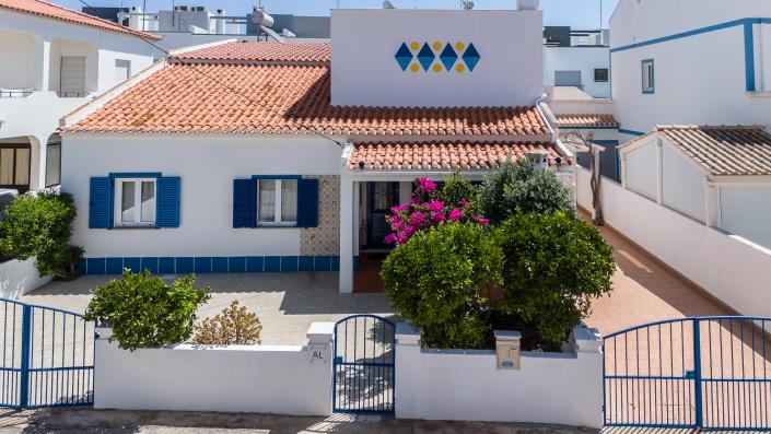 Image No.2-6 Bed House/Villa for sale