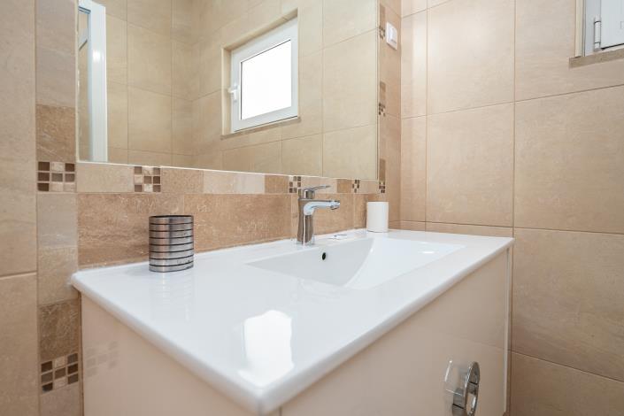 Image No.11-6 Bed House/Villa for sale