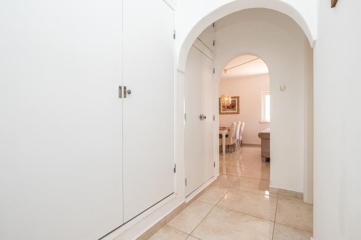 Image No.16-6 Bed House/Villa for sale