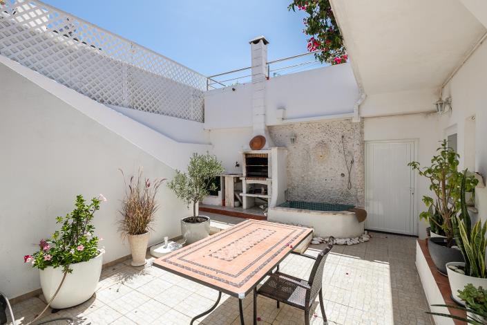 Image No.26-6 Bed House/Villa for sale