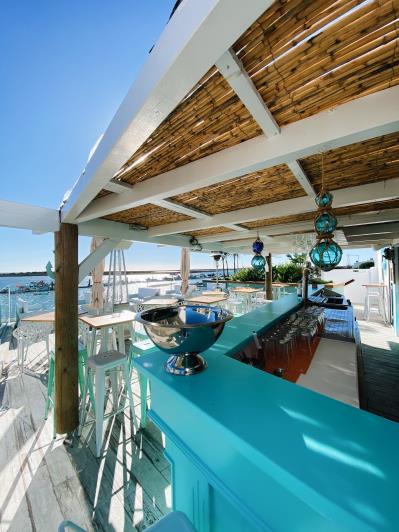 Image No.14-Bar for sale