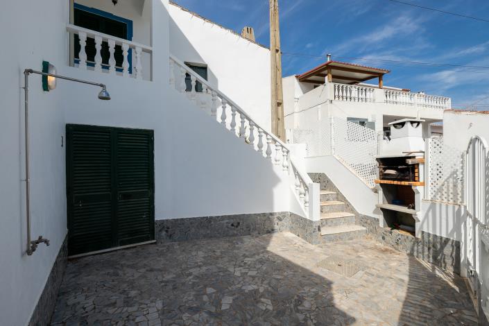 Image No.3-2 Bed House/Villa for sale