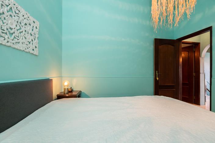 Image No.6-2 Bed House/Villa for sale