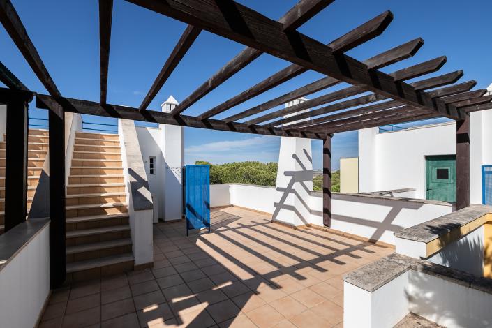 Image No.5-3 Bed Townhouse for sale