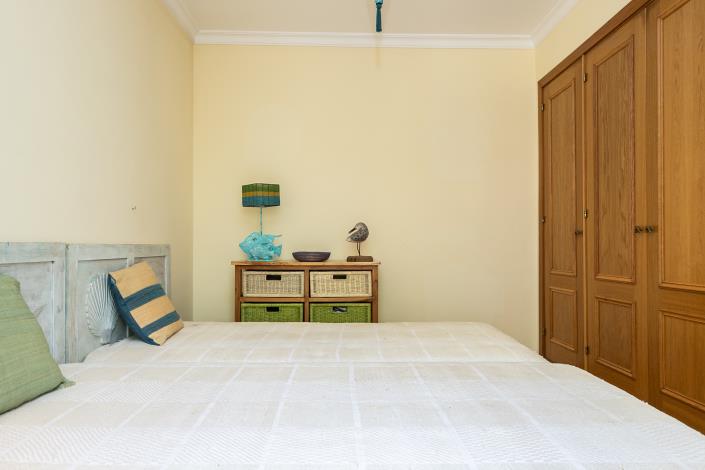 Image No.21-3 Bed Townhouse for sale