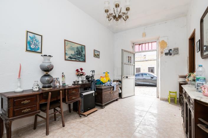 Image No.4-3 Bed Townhouse for sale