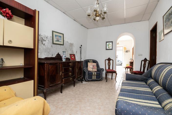 Image No.8-3 Bed Townhouse for sale