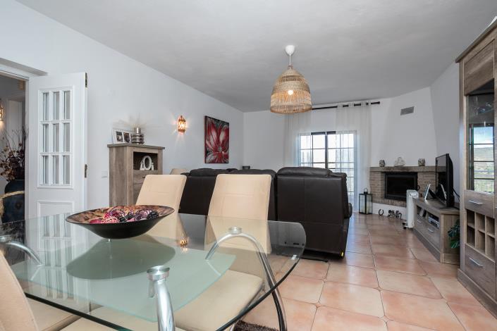 Image No.3-3 Bed Villa / Detached for sale