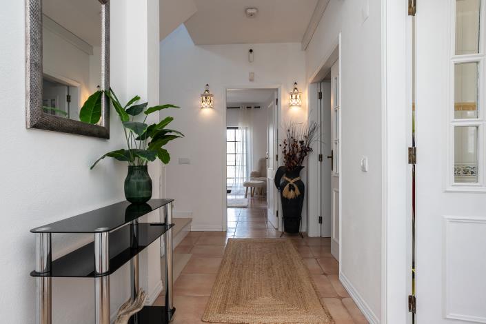 Image No.13-3 Bed Villa / Detached for sale