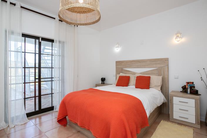 Image No.25-3 Bed Villa / Detached for sale