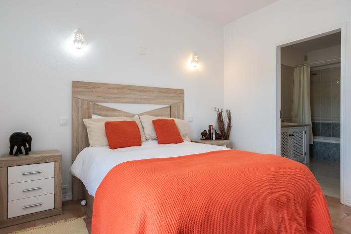 Image No.26-3 Bed Villa / Detached for sale