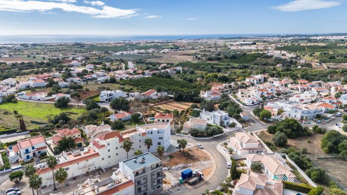 Image No.3-3 Bed Apartment for sale