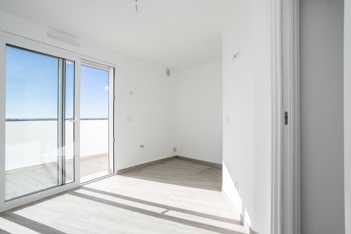 Image No.7-3 Bed Apartment for sale