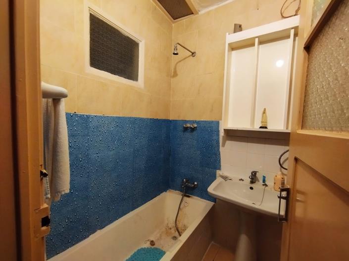 Image No.10-2 Bed House for sale