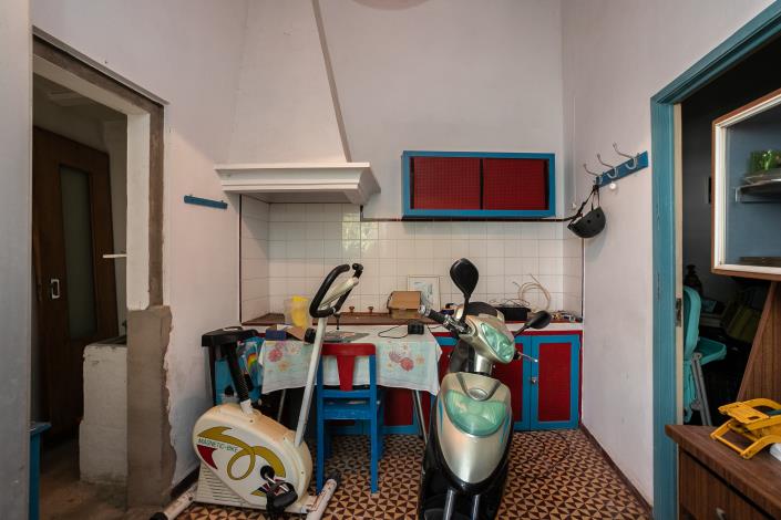 Image No.19-7 Bed House for sale