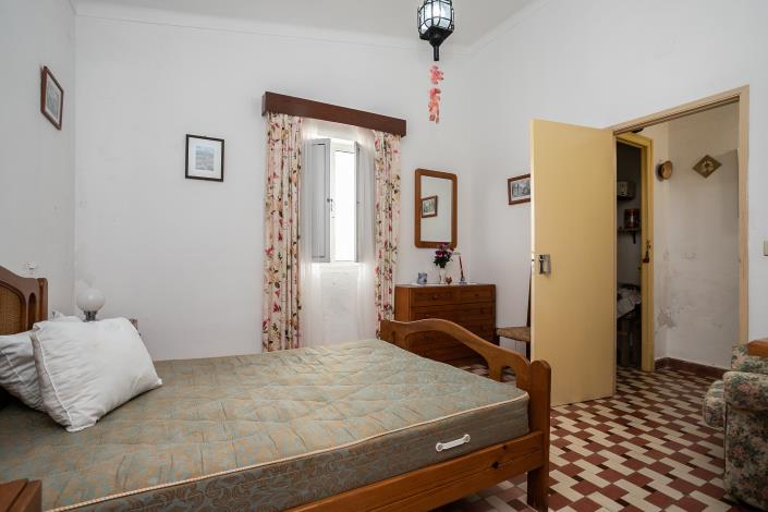 Image No.29-7 Bed House for sale