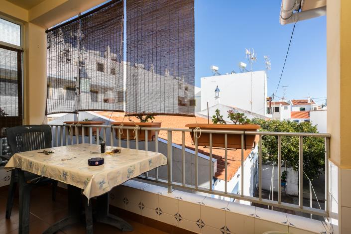 Image No.38-7 Bed House for sale