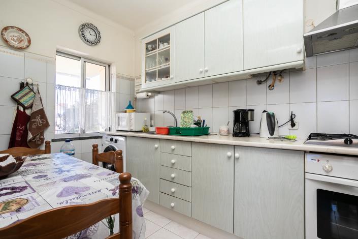 Image No.43-7 Bed House for sale