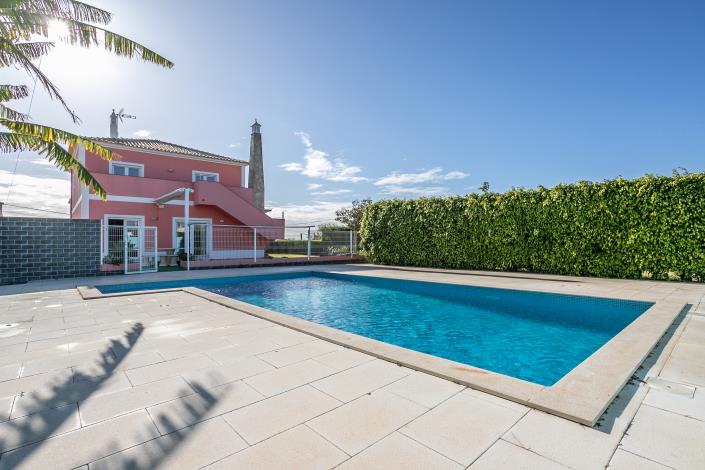 Image No.9-5 Bed Villa / Detached for sale