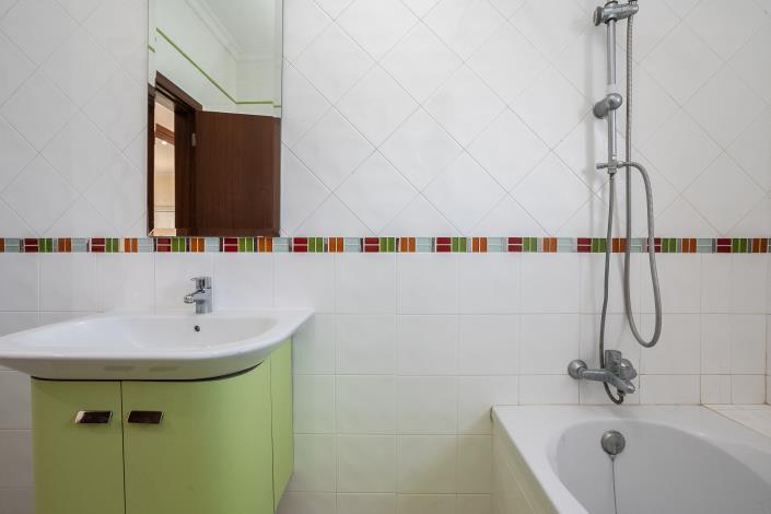 Image No.17-5 Bed Villa / Detached for sale