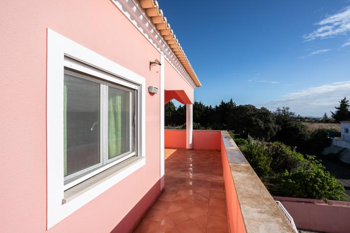 Image No.25-5 Bed Villa / Detached for sale