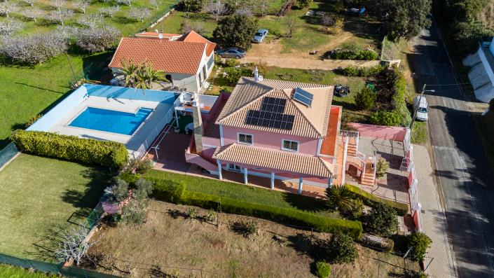 Image No.40-5 Bed Villa / Detached for sale