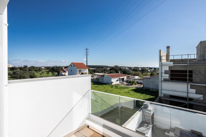 Image No.23-3 Bed Villa / Detached for sale