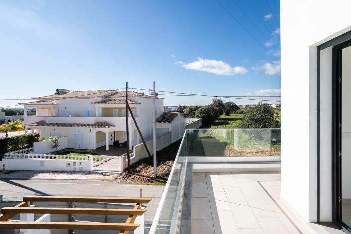 Image No.32-3 Bed Villa / Detached for sale