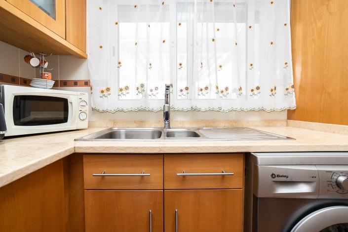 Image No.4-2 Bed Townhouse for sale